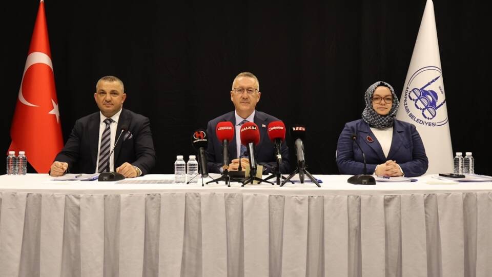 Adapazarı Belediye Meclisi’nde Mahalle ve Sosyal Projelere İlişkin Son Gelişmeler Masaya Yatırıldı
