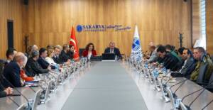 SAÜ İşletme Fakültesi Danışma Kurulu’ndan Yetkinlik Odaklı Eğitim ve Sektörle İş Birliği Mesajı