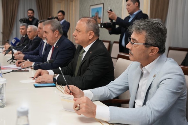 Erenler Belediye Başkanı Şenol Dinç, Özbekistan’da Yerel Yönetim ve Kültürel İş Birliği Temaslarında Bulundu
